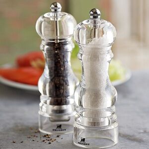 Peugeot Nancy Salt & Pepper Mills Set, 7" (like new)